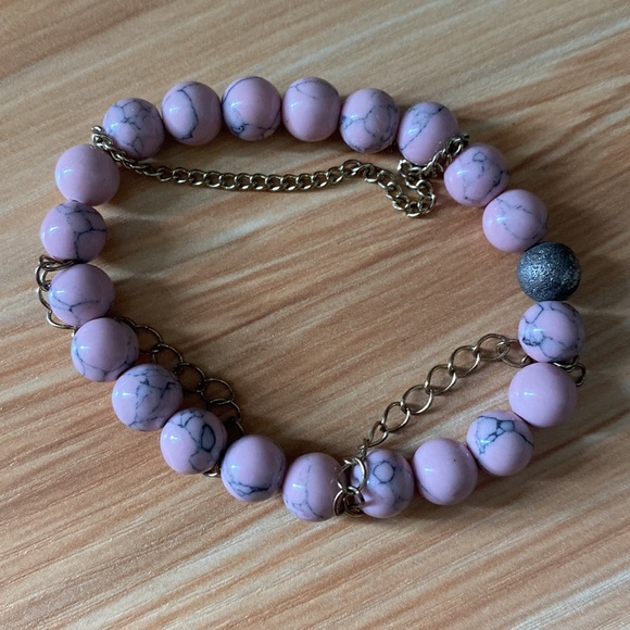 Pink and Off-White beaded chain bracelet set - Picture 2 of 4